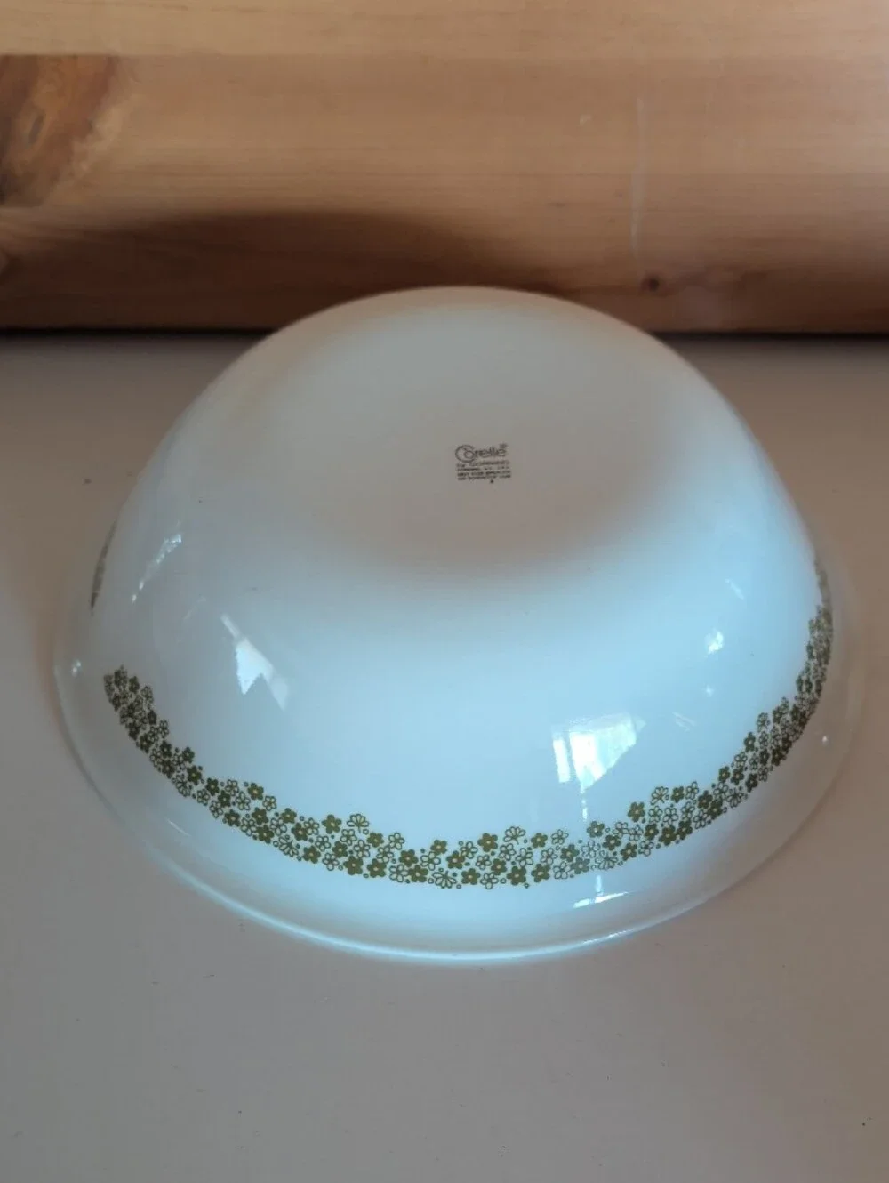 10 Inch, Corelle, Crazy Daisy Big Serving Bowl.🌟🌟🌟